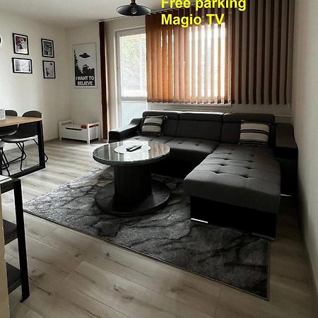 Apartman Bss Тренчин Экстерьер фото